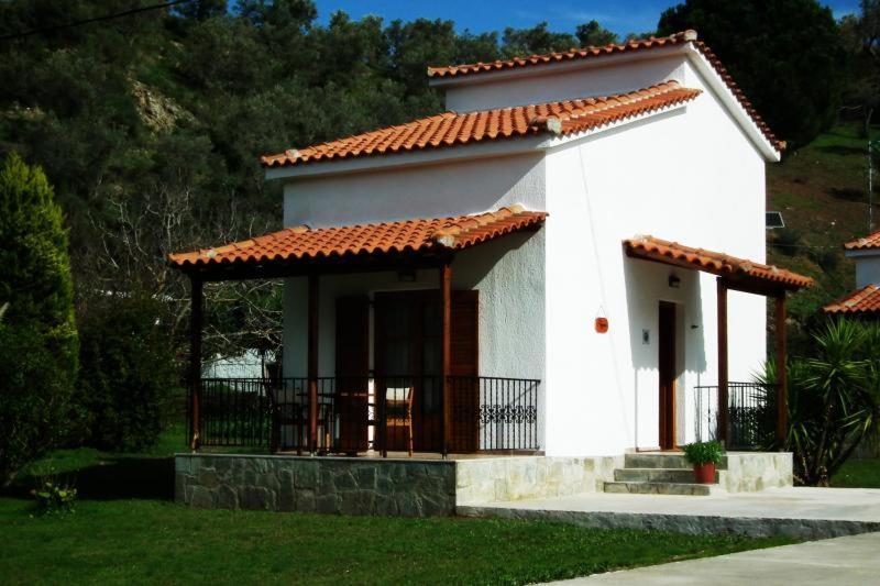 Calma Cottage Skiathos Town Exterior photo