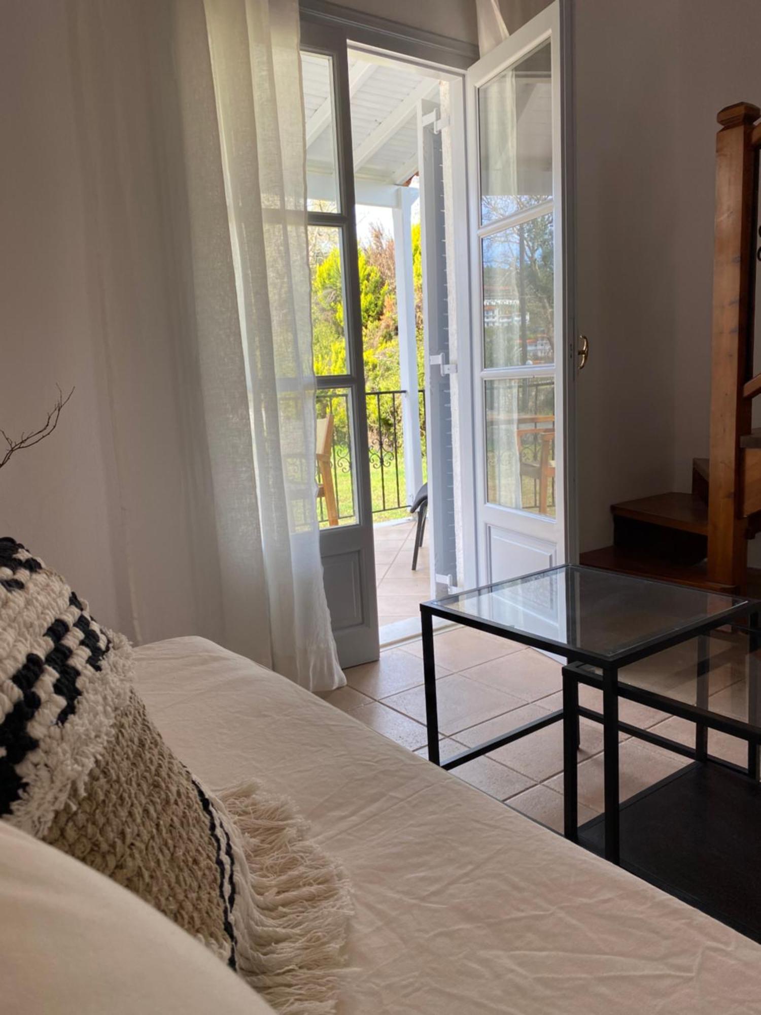 Calma Cottage Skiathos Town Exterior photo
