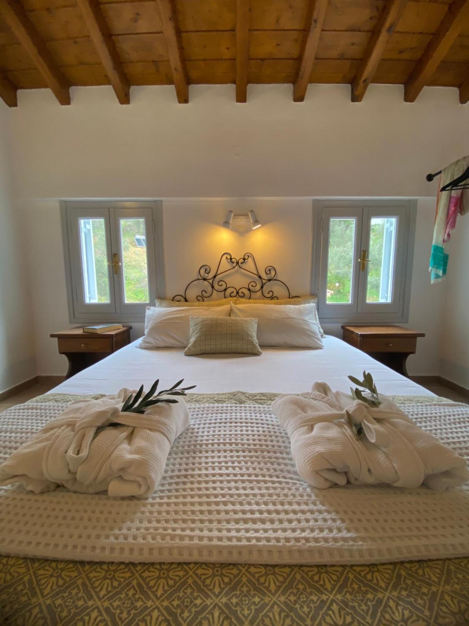 Calma Cottage Skiathos Town Exterior photo