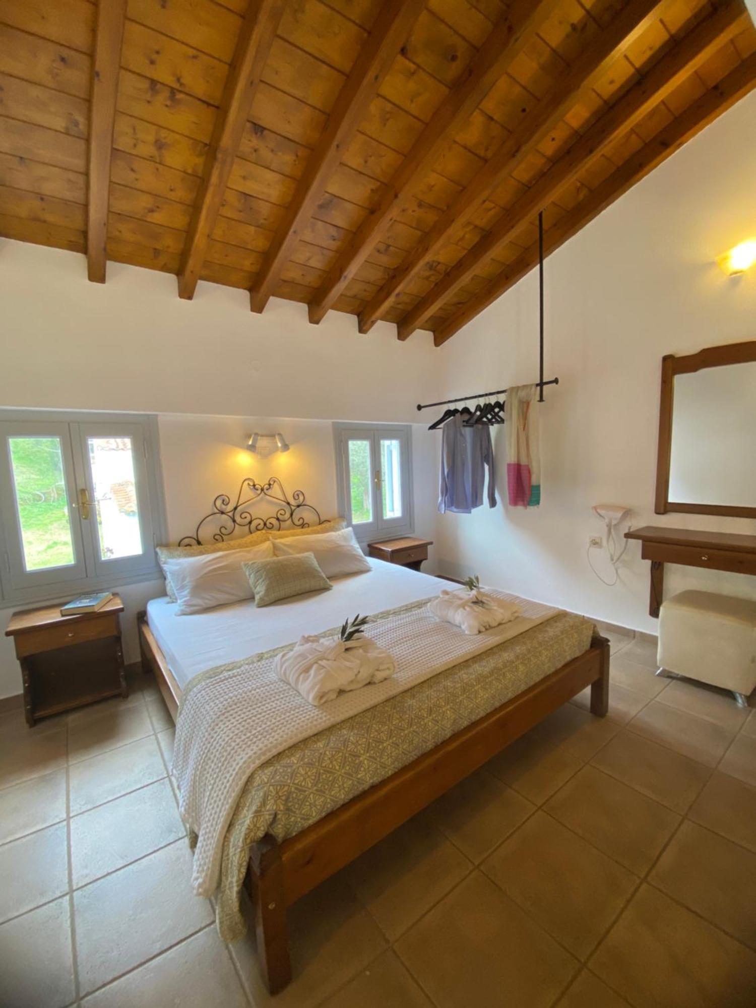 Calma Cottage Skiathos Town Exterior photo