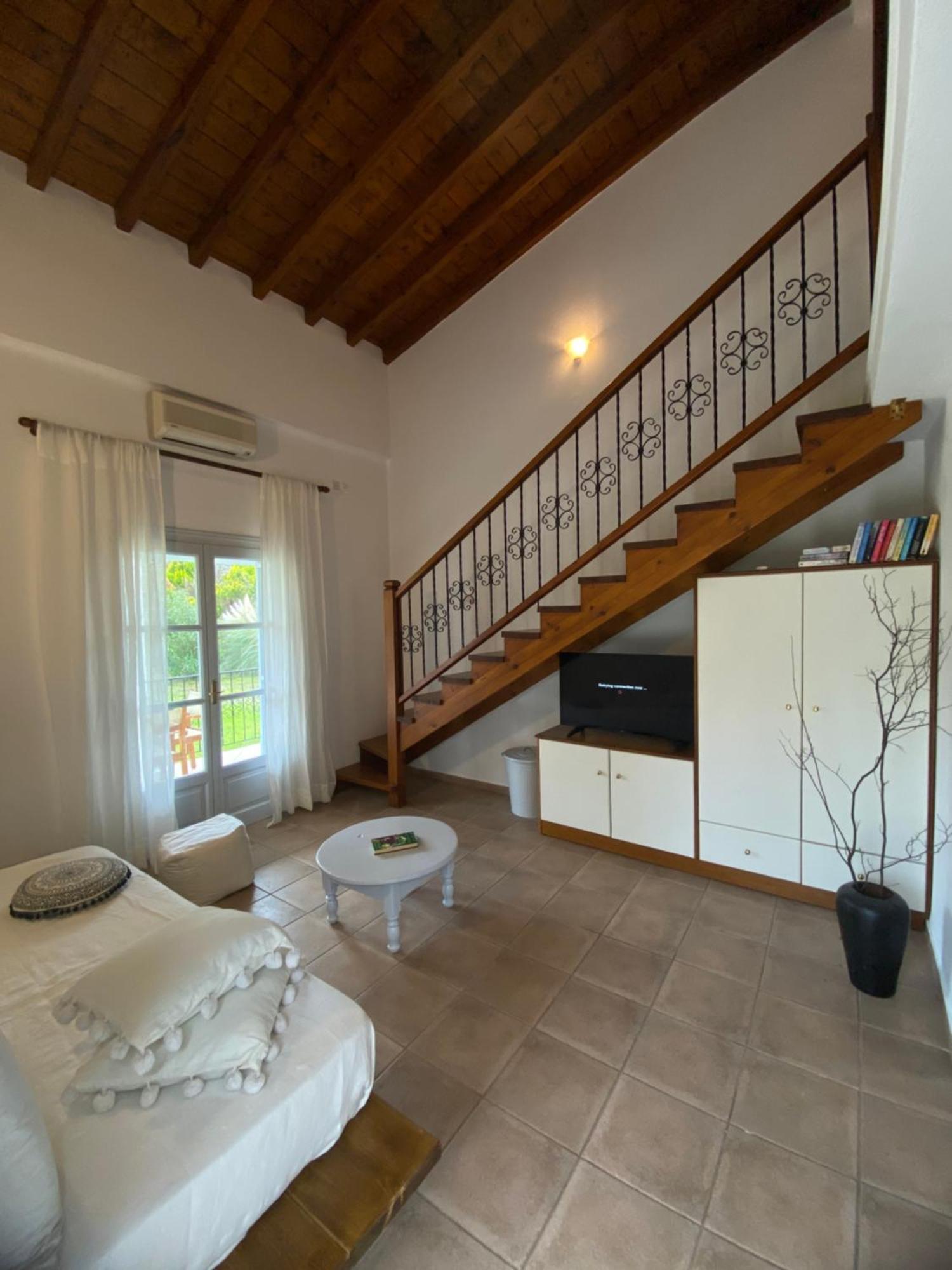 Calma Cottage Skiathos Town Exterior photo