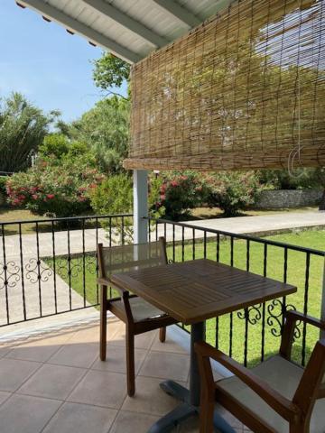 Calma Cottage Skiathos Town Exterior photo